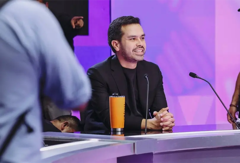 &Aacute;lvarez M&aacute;ynez denuncia guerra sucia de X&oacute;chitl G&aacute;lvez a horas del debate presidencial