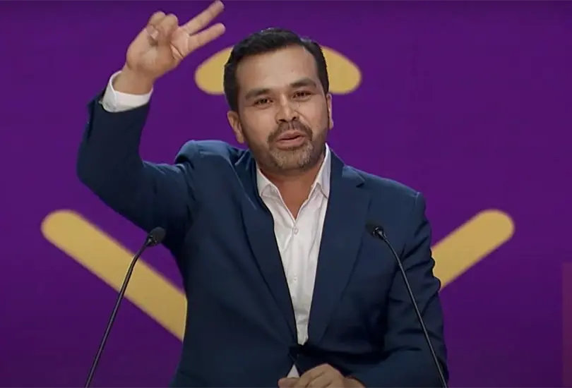 Jorge M&aacute;ynez interrumpe primer debate presidencial para presentarse con lenguaje de se&ntilde;as 