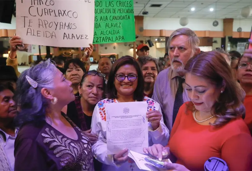 Aleida Alavez se compromete a garantizar la sostenibilidad de los mercados en Iztapalapa Aleida Alavez se compromete a garantizar la sostenibilidad de los mercados en Iztapalapa