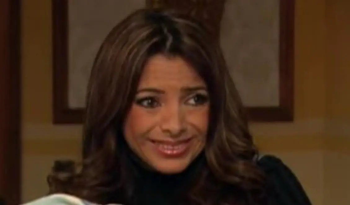 Más tarde, participó en telenovelas como Soy tu dueña y Que bonito amor.