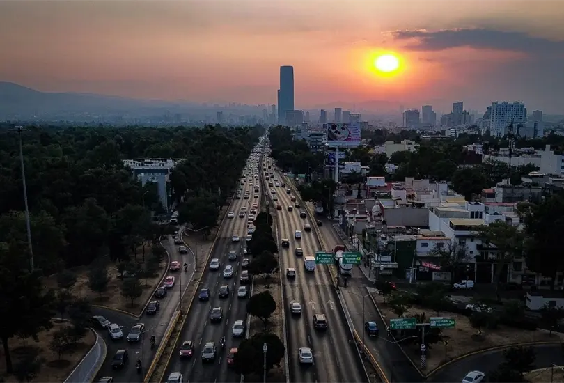 Contingencia ambiental en el valle de México. Contingencia ambiental en el valle de México.
