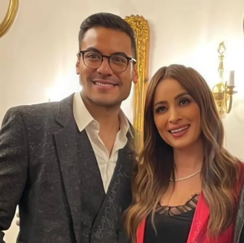 Carlos Rivera goza de fama internacional como cantante, mientras que Cynthia encontr&oacute; el &eacute;xito en la conducci&oacute;n, aunque desde el nacimiento de su hijo est&aacute; enfocada solo en redes sociales.