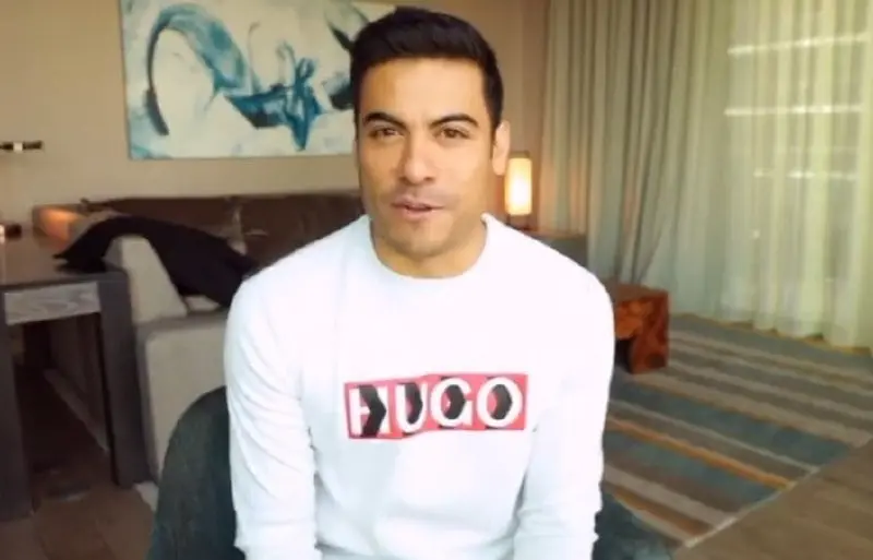 En 2021, Cynthia subi&oacute; algunos videos a TikTok bailando en su rec&aacute;mara, pero llam&oacute; la atenci&oacute;n de sus fans porque ten&iacute;a dos camas.