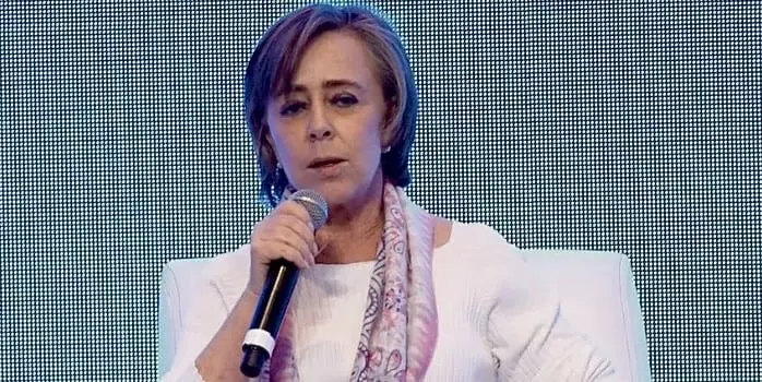 Pemex deber&aacute; seguir pagando pensi&oacute;n a Mar&iacute;a Amparo Casar: ratifica el Tribunal