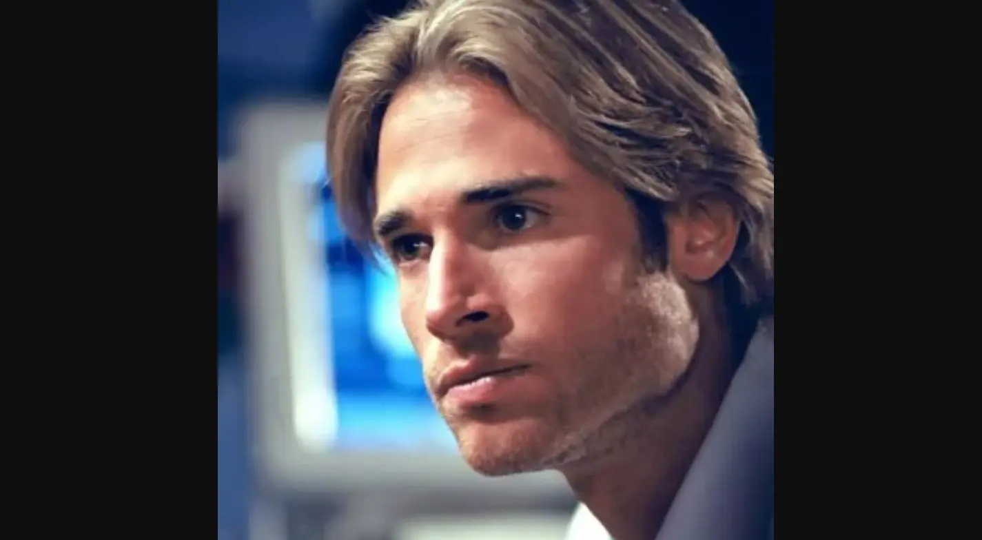 Sebastián Rulli interpretó a Héctor Ferrer.