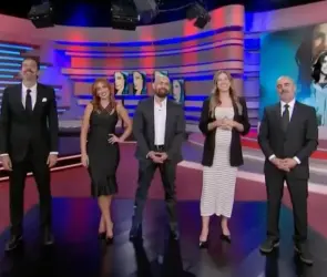 Entre aplausos y albures, así despidieron a Verónica Toussaint en ‘¡Qué importa!’ (VIDEO)