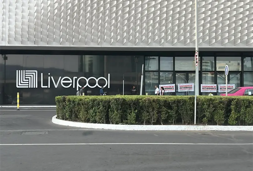 VIDEOS | Liverpool Perisur clausurado con empleados adentro &iquest;Cu&aacute;l fue la raz&oacute;n?