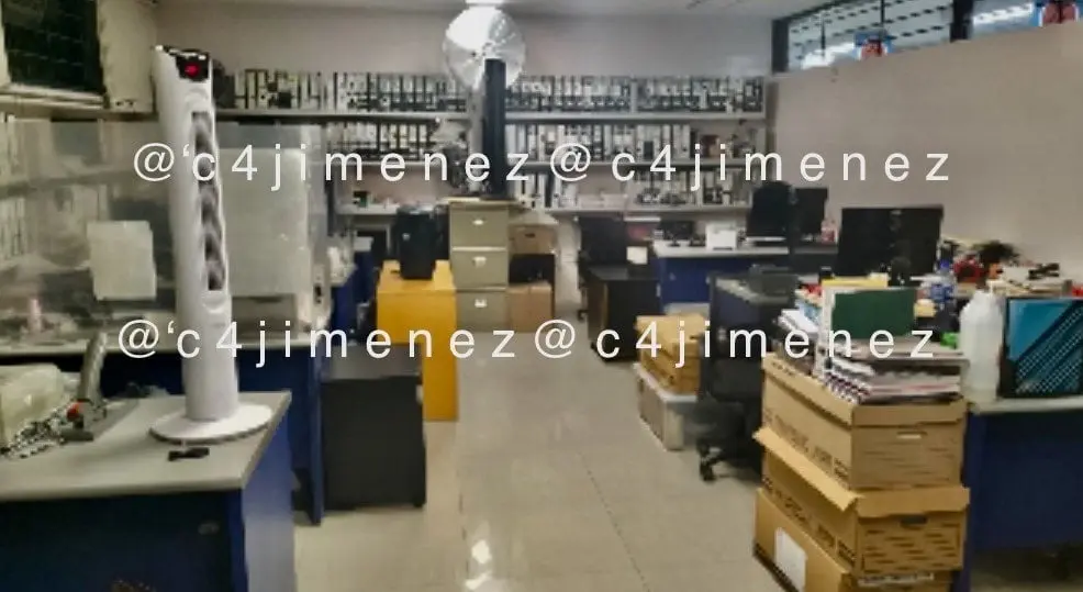 Sujeto armado roba dinero, celulares y joyas a trabajadores de Odontolog&iacute;a - Carlos Jim&eacute;nez