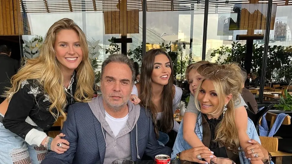 Ellas son algunas famosas que tuvieron hijos con políticos: