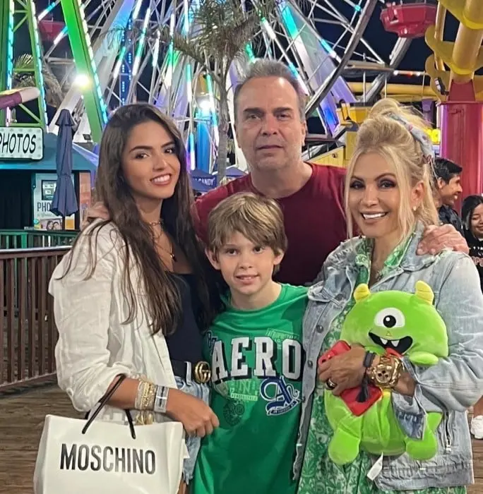 Daniela Castro con Gustavo Díaz Ordaz Castañón