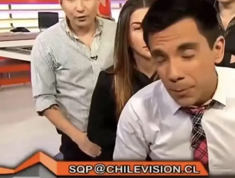 A pesar de que ella se alejaba del lugar, él la seguíaFoto: Captura