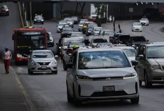 Cuáles son los vehículos que no podrán circular este sábado 1 de junio 