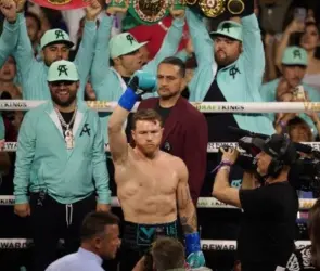 Canelo vs Munguía: así fue la ESPECTACULAR entrada de Saúl Álvarez con Luis R. Conriquez