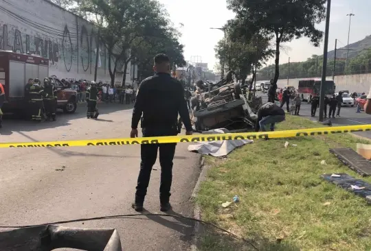 Elementos de seguridad y de atención médica se encuentran en la zona