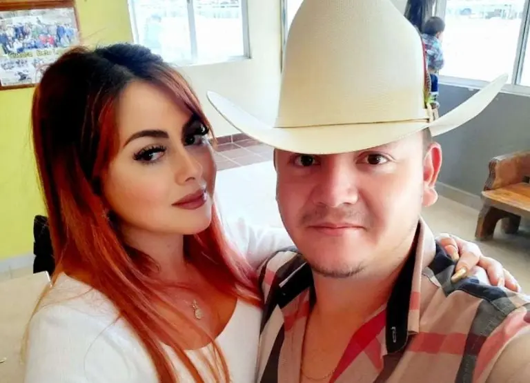 Kevin Amalio Hernández y su esposa Marisela Barrón Sandoval Créditos: Especial