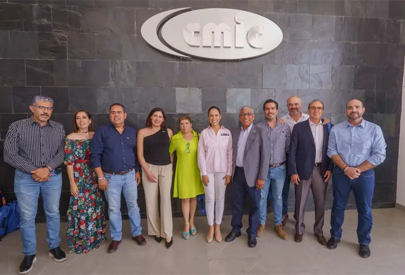 Libia Dennise Garc&iacute;a presenta su plan de obra p&uacute;blica en Guanajuato 
