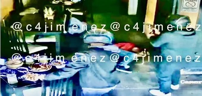Difunden VIDEO de balacera al interior de un restaurante de Iztacalco; hay un muerto y cuatro heridos Difunden VIDEO de balacera al interior de un restaurante de Iztacalco; hay un muerto y cuatro heridos