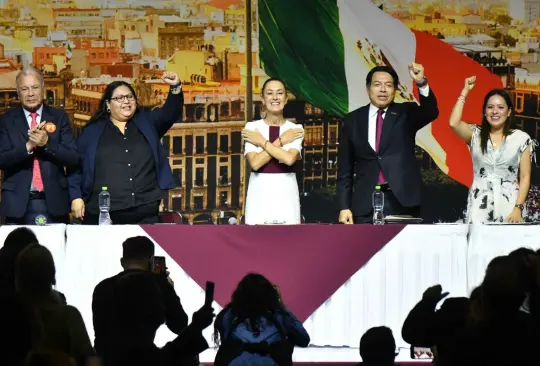 Claudia Sheinbaum se reunió co legisladores electos de la coalición Sigamos Haciendo Historia