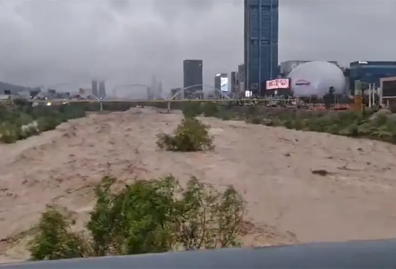 El desbordamiento del r&iacute;o Santa Catarina. 