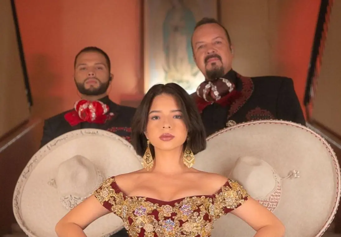 Aunque Pepe Aguilar y sus hijos viven en Estados Unidos, suelen pasar largas temporadas en el rancho.