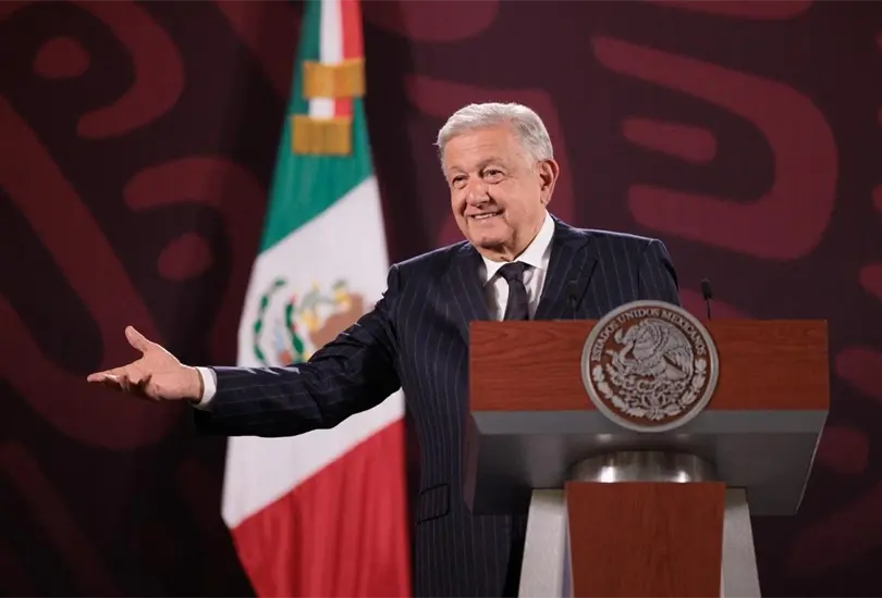 AMLO revela cu&aacute;nto recibir&aacute; de pensi&oacute;n. 