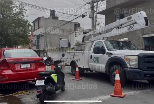 Fatal accidente en la CDMX: Albañil muere electrocutado y cae desde un tercer piso