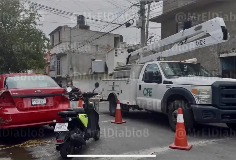 Fatal accidente en la CDMX: Alba&ntilde;il muere electrocutado y cae desde un tercer piso