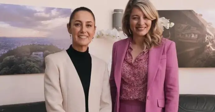 La canciller canadiense visitó este miércoles a Sheinbaum en sus oficinas en Iztapalapa, donde tuvieron una plática informal. La canciller canadiense visitó este miércoles a Sheinbaum en sus oficinas en Iztapalapa, donde tuvieron una plática informal.