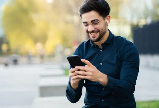 Es importante ser cuidadosos con el manejo de datos y accesos que le damos a nuestros celulares.