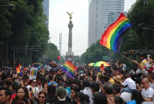 Marcha del Orgullo LGBT 2024 en CDMX 