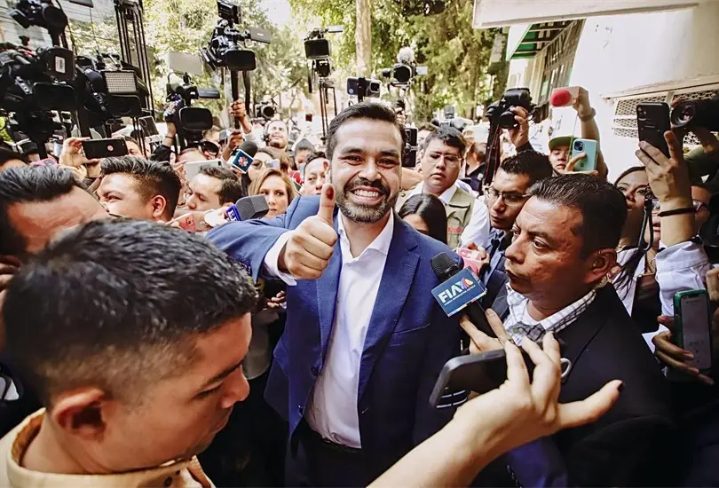 Jorge &Aacute;lvarez M&aacute;ynez acepta la derrota presidencial con estilo y buen humor: No ganamos, pero triplicamos"