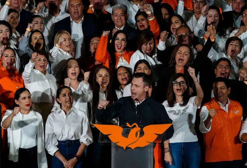 Colosio en su toma de protesta como candidato a Senador Colosio en su toma de protesta como candidato a Senador