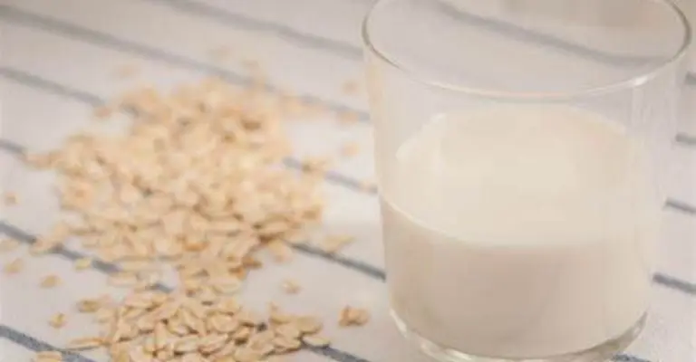 La leche es de los líquidos más predominantes en un hogarFoto: Especial