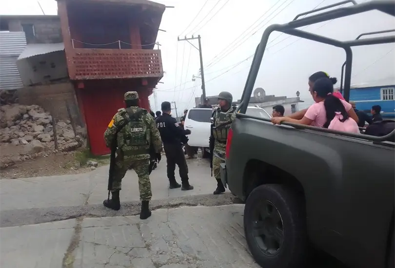 Rescatan a m&aacute;s de 4 mil personas en Tila, Chiapas que hu&iacute;an del crimen organizado
