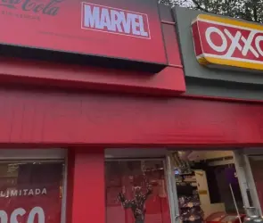 ¿En dónde se encuentra el OXXO con temática de Marvel y Coca Cola en la CDMX que causa sensación?
