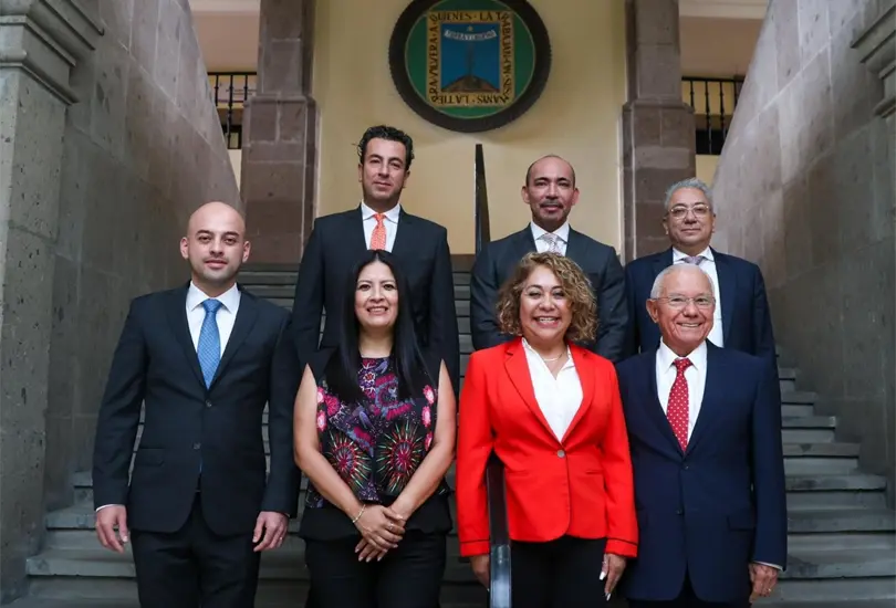 Comisión de Enlace para el Proceso de Transición de Gobierno en Morelos Comisión de Enlace para el Proceso de Transición de Gobierno en Morelos