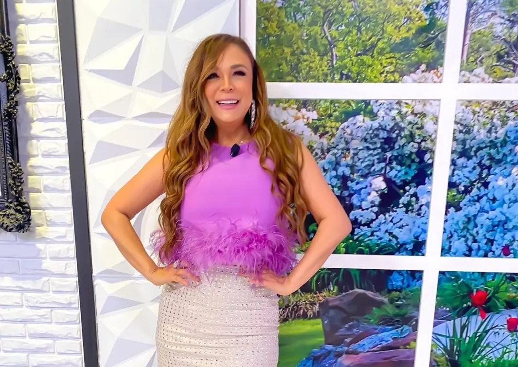 Brenda Yamilé Jiménez Loya nació el 26 de abril de 1966 en Monterrey, Nuevo León.