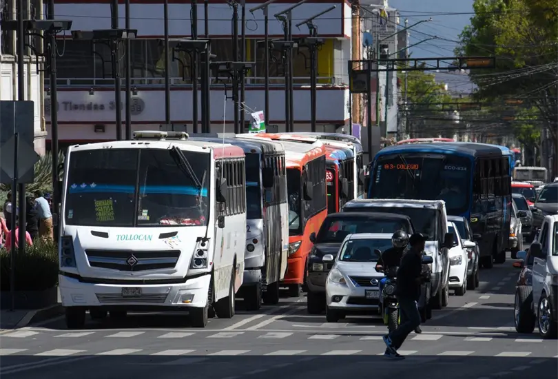 Anuncian aumento al transporte p&uacute;blico en Edomex. 