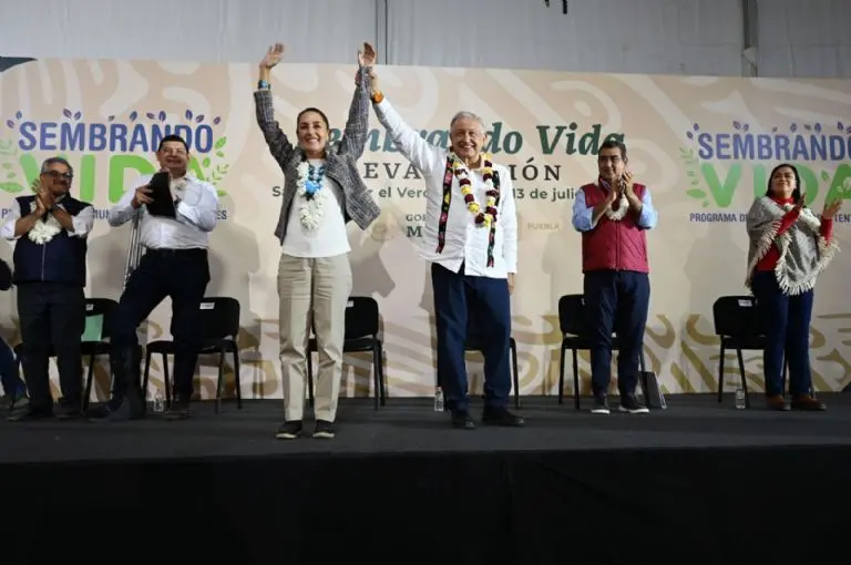 AMLO y Sheinbaum supervisan programas de educación y deporte en Tlaxcala - Cuartoscuro