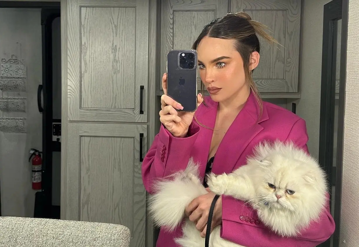 Aunque constantemente se la pasa viajando, desde ni&ntilde;a vive en la Ciudad de M&eacute;xico.