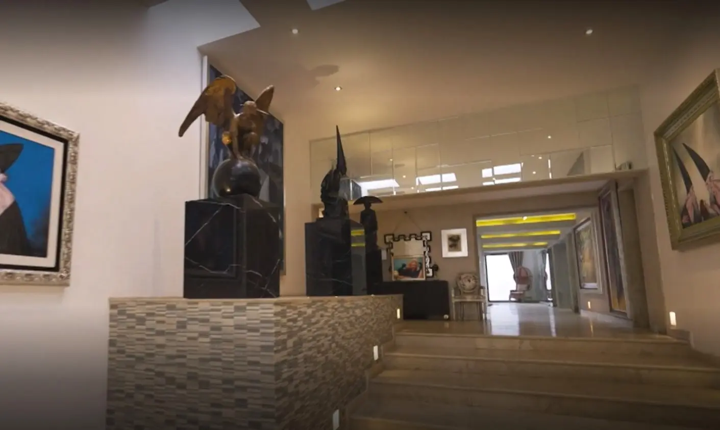 A continuaci&oacute;n te mostramos c&oacute;mo es la mansi&oacute;n donde vive Belinda.