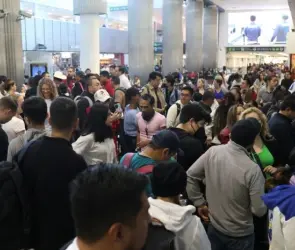 ¿Caída de Microsoft afectó tu vuelo? Esto deben indemnizarte, según la Profeco