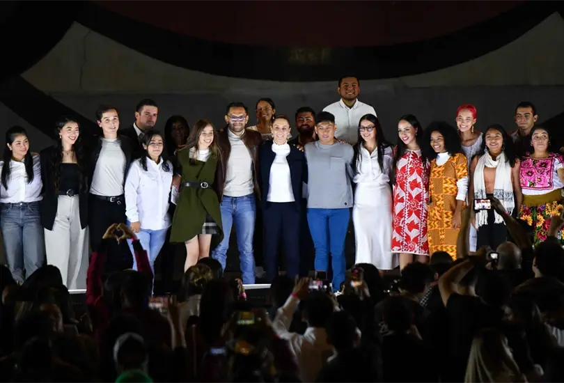 La virtual presidenta electa, Claudia Sheinbaum, durante el evento J&oacute;venes: el coraz&oacute;n de la transformaci&oacute;n