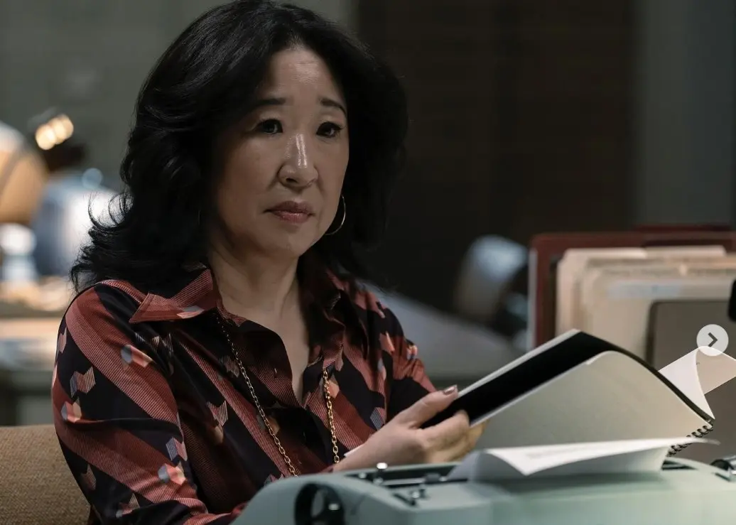 Ahora tiene 52 años y ha participado en otras series como Killing Eve, American Crime, y La directora.