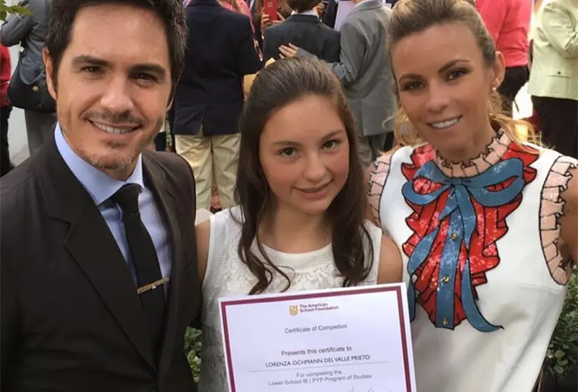 Mauricio Ochmann es uno de los actores más queridos de la televisión hispana. A lo largo de su vida, ha tenido múltiples amores, pero no ha logrado mantener una relación estable. Mauricio Ochmann es uno de los actores más queridos de la televisión hispana. A lo largo de su vida, ha tenido múltiples amores, pero no ha logrado mantener una relación estable.