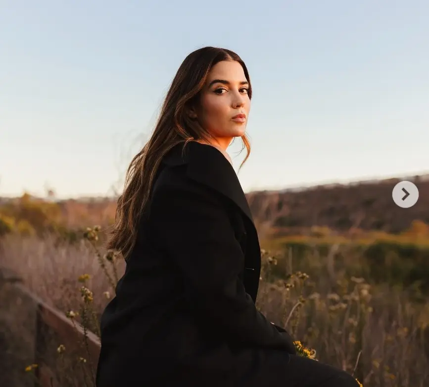 Lorena es actriz, productora e hija de Víctor González Torres, dueño de la cadena Farmacias Similares.