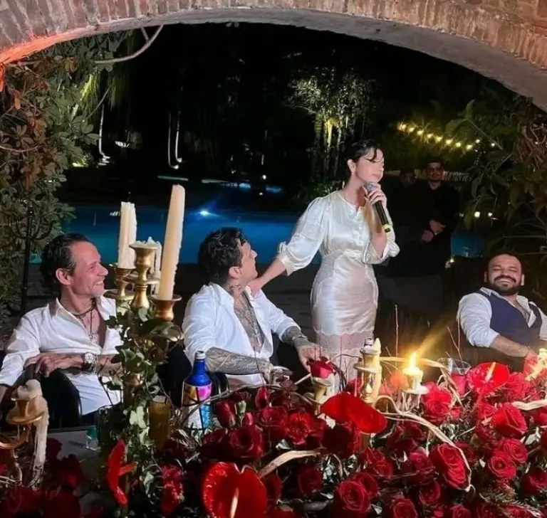 Ángela Aguilar le canta a Nodal (Instagram)