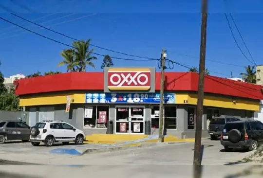 Oxxo anuncia que mantendrá CERRADAS sus tiendas en Nuevo Laredo