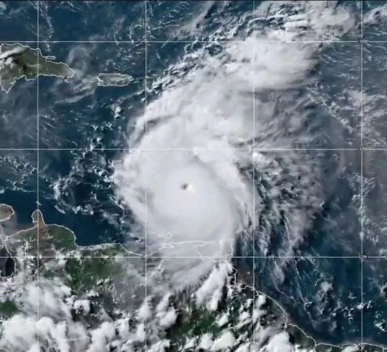 El huracán Beryl ya viene hacia México. Foto: especial.