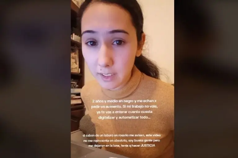 Empleada se venga de su jefe (TikTok)